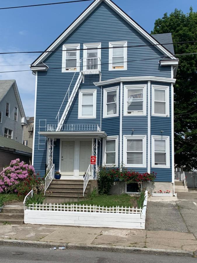 شقة Cozy Private 1Br, Well Appointed, Near Providence, Ma, Ri Line, Easy Access To I-95 بوتكيت المظهر الخارجي الصورة
